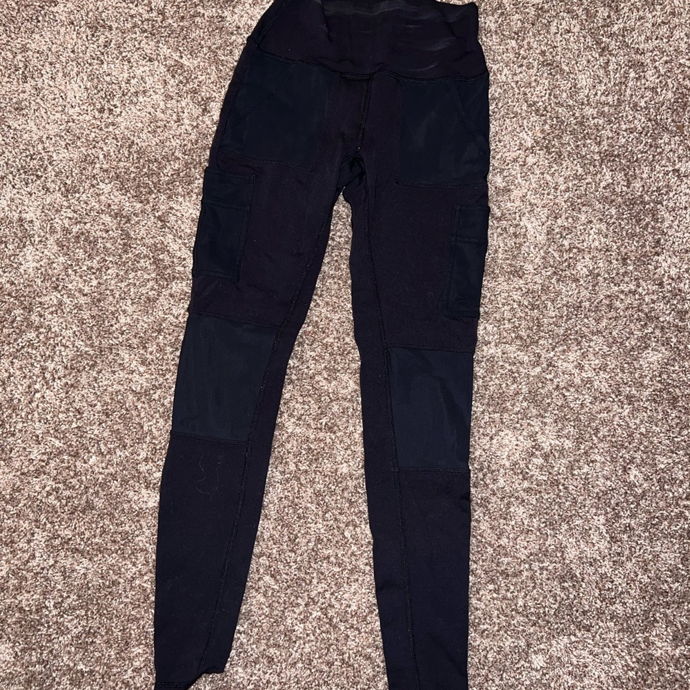 Black Aloe Leggings